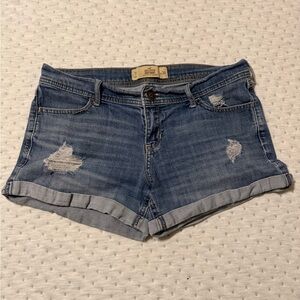 Hollister Midi Short Low Rise 4”Women's Blue Denim Shorts